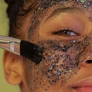 LIFE LESSONS - HOW TO LOOK AFTER YOUR SKIN THIS PARTY SEASON